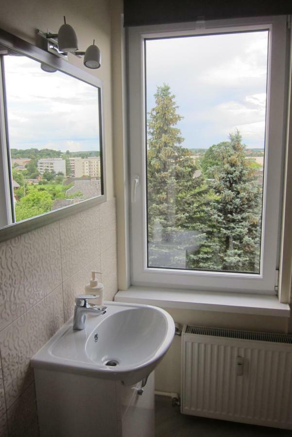 Apartment Anna Saldus Exteriör bild